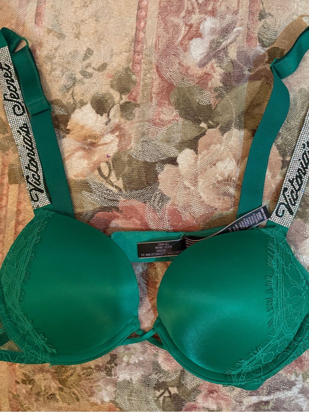 Victoria's Secret Emerald Green Lace Push-Up Bra Bombshell